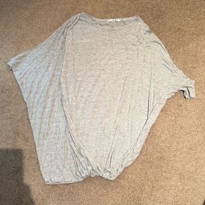 L.A.M.B. Light Gray Short Sleeve Women's Top